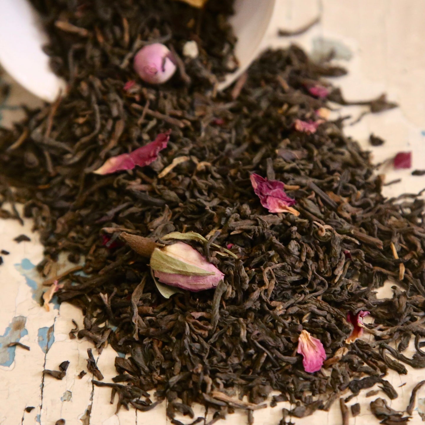 Té negro Pu Erh capullos y pétalos de rosa - 50 g
